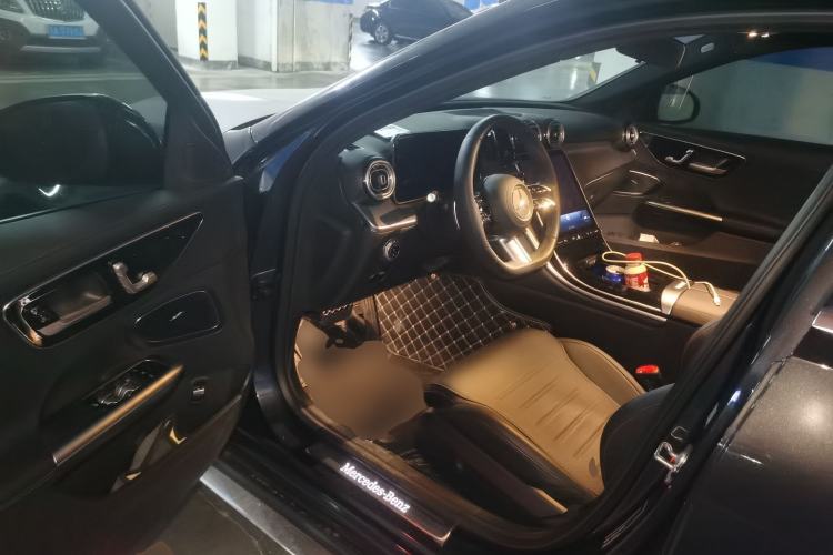 Used Mercedes-Benz C-Class 2023 Second Facelift C 260 L Sport Edition Driver Seat