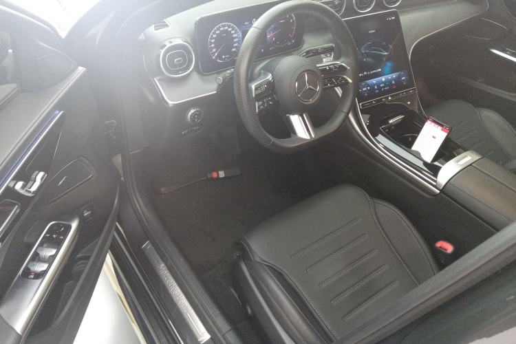 Used Mercedes-Benz C-Class 2023 Revised C 200 L Sport Edition Driver Seat
