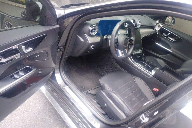 Used Mercedes-Benz C-Class 2023 Second Facelift C 260 L Sport Edition Driver Seat