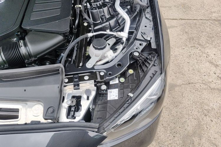 Used Mercedes-Benz C-Class 2023 C 260 L Bright Night Sports Edition Engine Bay Left