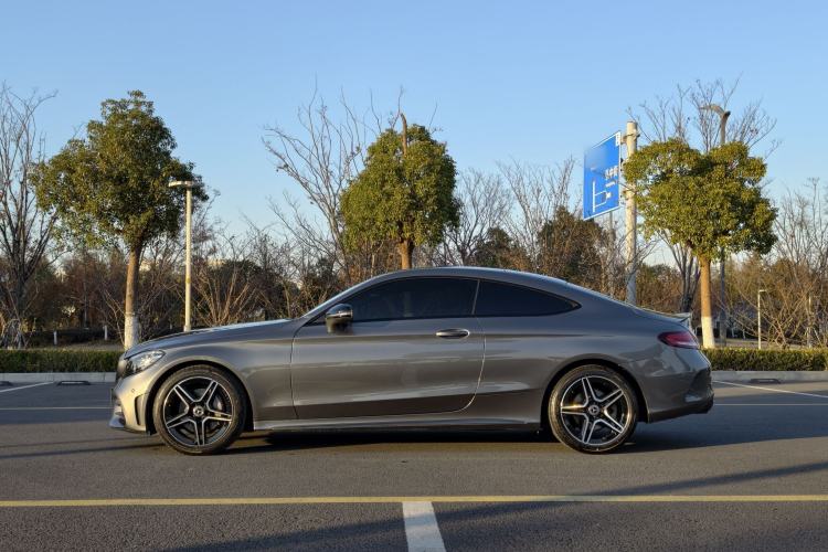 Used Mercedes-Benz C-Class 2023 C 260 Coupe Exterior 3