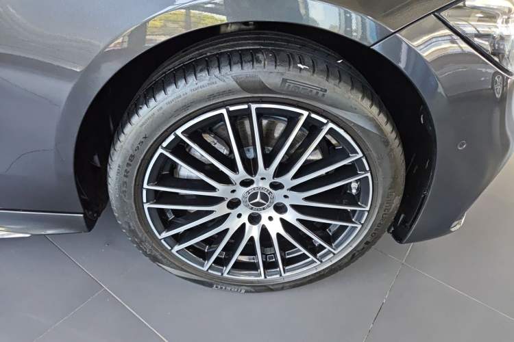 Used Mercedes-Benz C-Class 2023 Restyled C 260 L Sport Edition Exterior 4