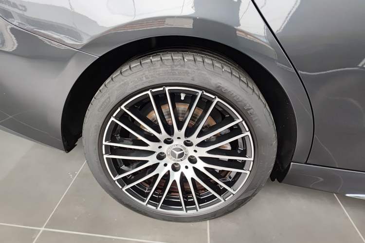 Used Mercedes-Benz C-Class 2023 C 260 L Sport Edition Exterior 5