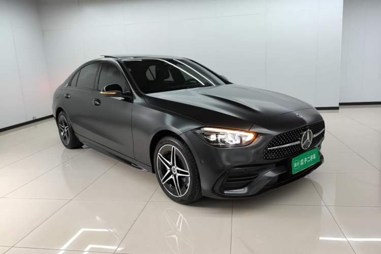 Used Mercedes-Benz C-Class 2023 Restyled C 260 L Night Edition Sports Version Front Right 45 Deg
