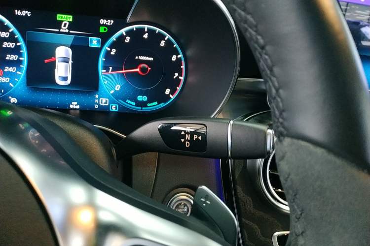 Used Mercedes-Benz C-Class 2023 C 260 Coupe Gear Lever