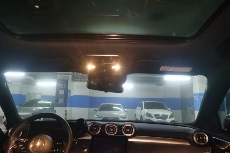 Used Mercedes-Benz C-Class 2023 Second Facelift C 260 L Sport Edition Headliner