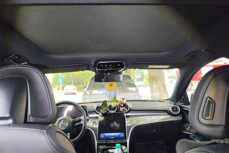 Used Mercedes-Benz C-Class 2023 Restyled C 260 L Night Edition Sports Version Headliner
