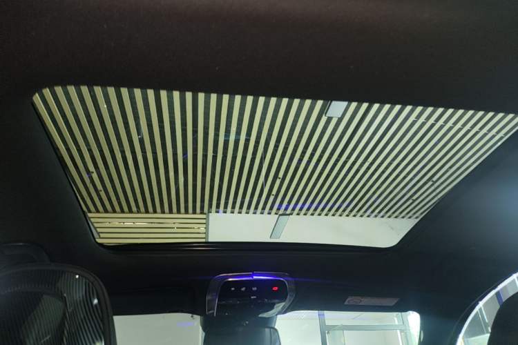 Used Mercedes-Benz C-Class 2023 C 260 L Sport Edition Headliner