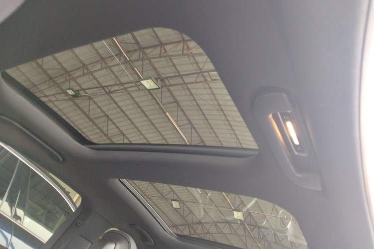 Used Mercedes-Benz C-Class 2023 C 260 L Sport Edition Headliner