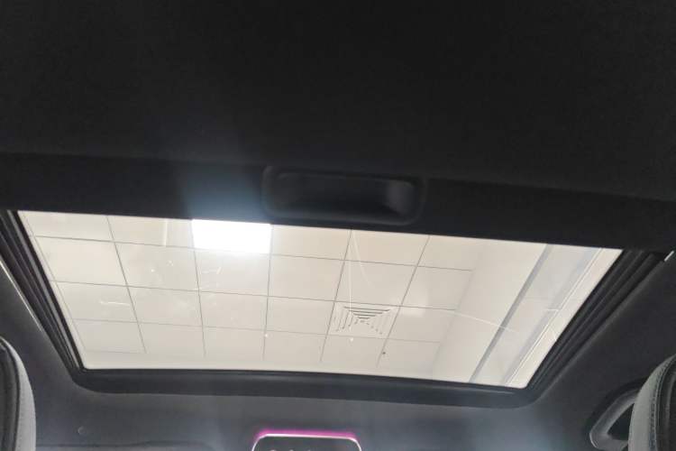 Used Mercedes-Benz C-Class 2023 C 200 L Sport Edition Headliner