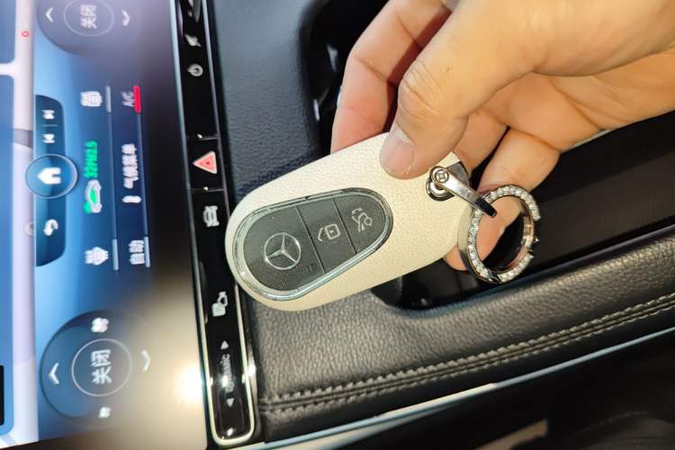 Used Mercedes-Benz C-Class 2023 C 260 L Sport Edition Interior 1