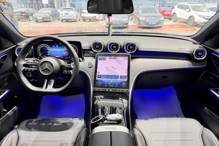 Used Mercedes-Benz C-Class 2023 C 260 L Sport Edition Interior 3