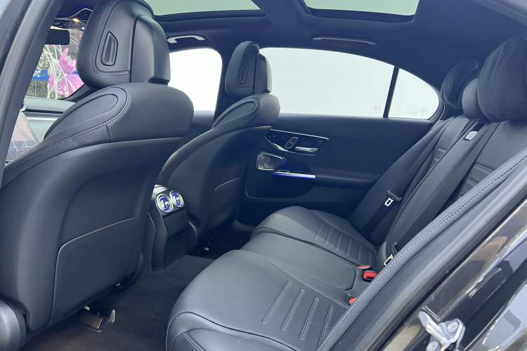 Used Mercedes-Benz C-Class 2023 C 260 L Bright Night Sports Edition Interior 5