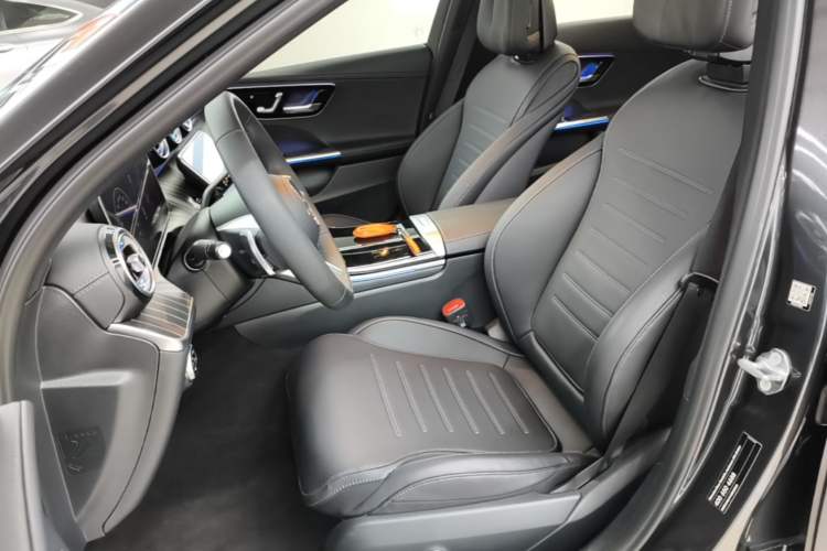Used Mercedes-Benz C-Class 2023 Restyled C 260 L Night Edition Sports Version Left Front Seat