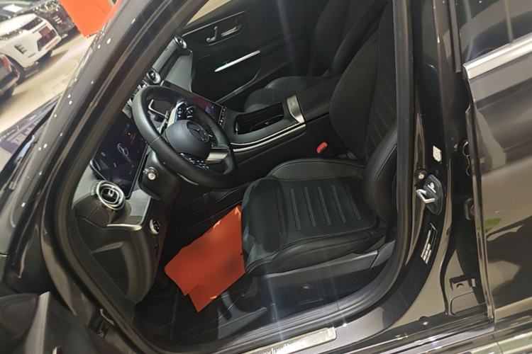Used Mercedes-Benz C-Class 2023 Restyled C 260 L Sport Edition Left Front Seat