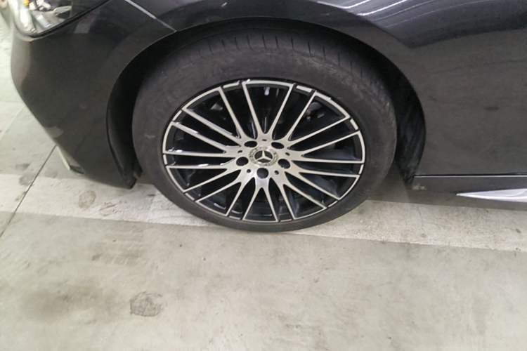 Used Mercedes-Benz C-Class 2023 Second Facelift C 260 L Sport Edition Left Front Wheel Hub