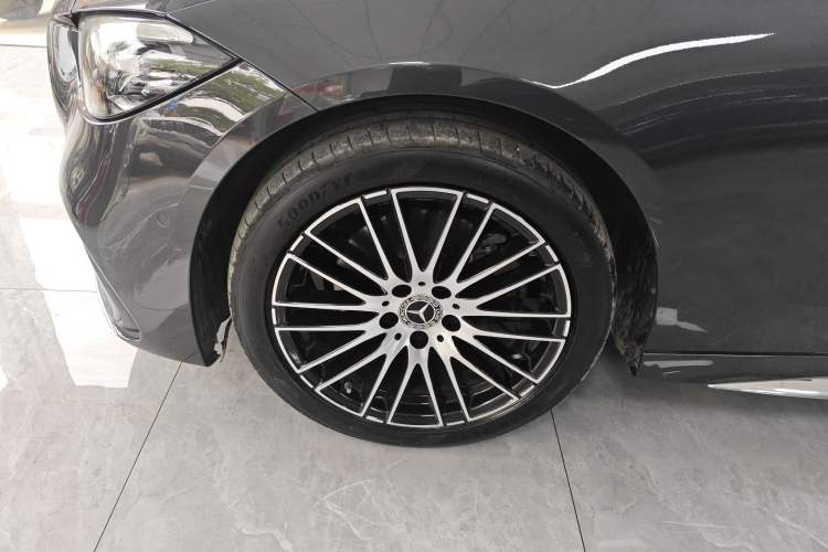 Used Mercedes-Benz C-Class 2023 C 200 L Sport Edition Left Front Wheel Hub