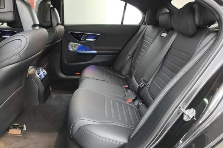 Used Mercedes-Benz C-Class 2023 Restyled C 260 L Night Edition Sports Version Left Rear Seat