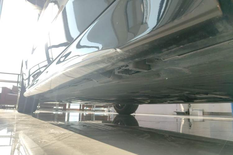Used Mercedes-Benz C-Class 2023 C 260 L Sport Edition 4MATIC Left Side Sill