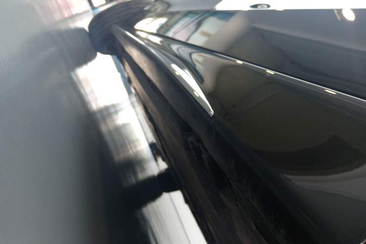 Used Mercedes-Benz C-Class 2023 Revised C 200 L Sport Edition Left Side Sill