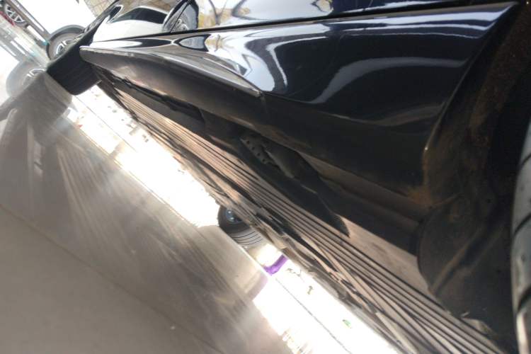 Used Mercedes-Benz C-Class 2023 C 260 L Sport Edition Left Side Sill