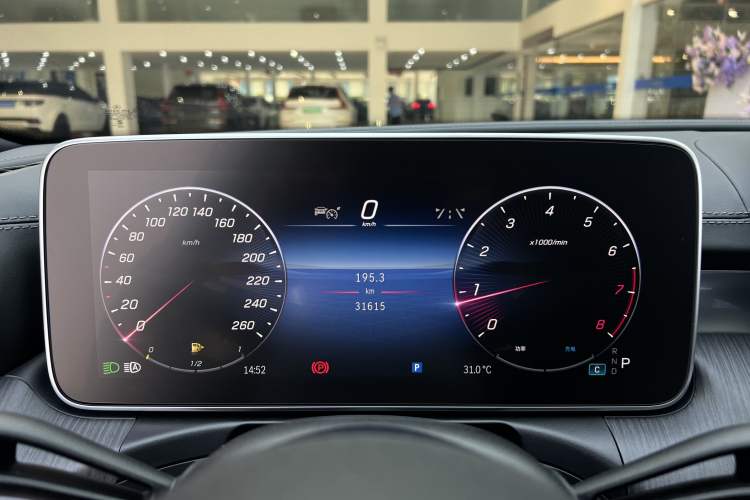 Used Mercedes-Benz C-Class 2023 C 260 L Bright Night Sports Edition Odometer Close Up