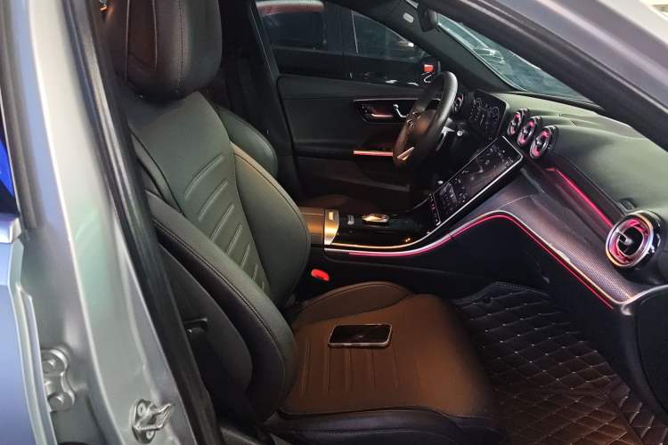 Used Mercedes-Benz C-Class 2023 C 260 L Sport Edition Right Front Seat