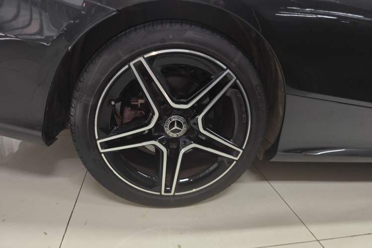 Used Mercedes-Benz C-Class 2023 C 260 Coupe Right Rear Wheel Hub