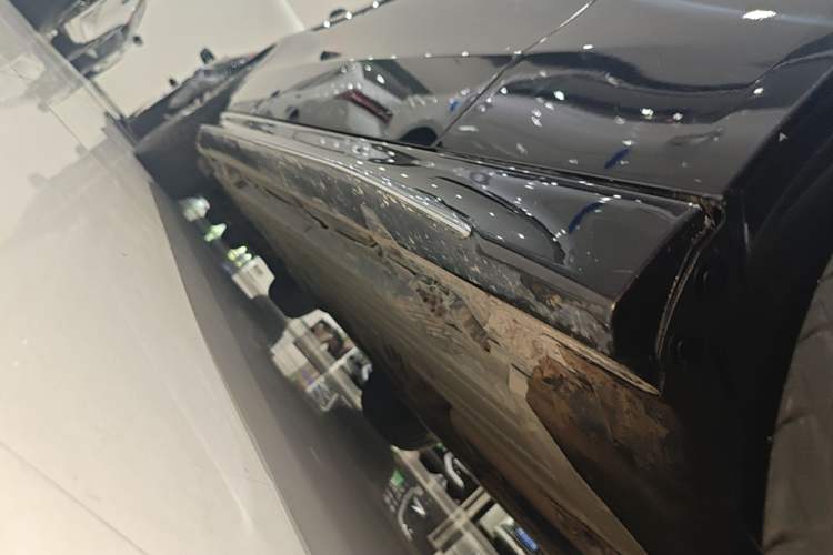 Used Mercedes-Benz C-Class 2023 Restyled C 260 L Sport Edition Right Side Sill