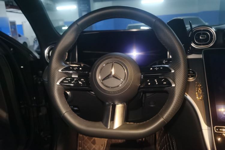 Used Mercedes-Benz C-Class 2023 Second Facelift C 260 L Sport Edition Steering Wheel