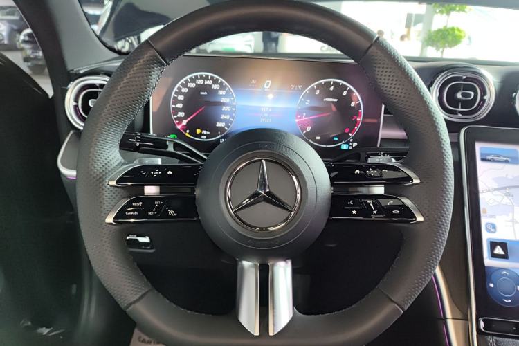 Used Mercedes-Benz C-Class 2023 C 260 L Sport Edition Steering Wheel