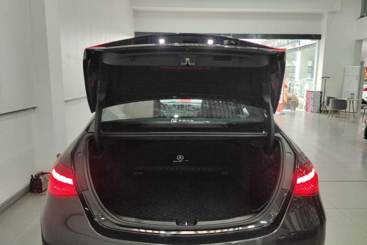 Used Mercedes-Benz C-Class 2023 Restyled C 260 L Sport Edition Trunk