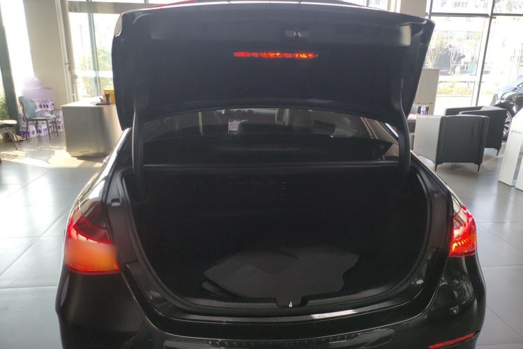 Used Mercedes-Benz C-Class 2023 Restyled C 260 L Night Edition Sports Version Trunk