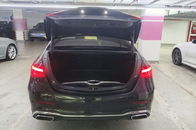 Used Mercedes-Benz C-Class 2023 Second Facelift C 260 L Sport Edition Trunk