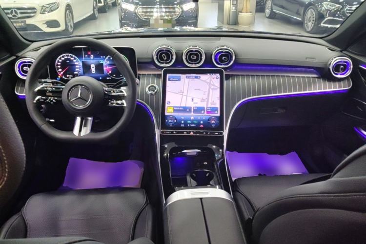 Used Mercedes-Benz C-Class 2023 Restyled C 260 L Sport Edition Center Console