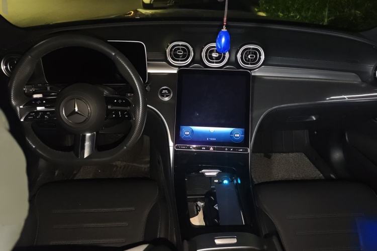 Used Mercedes-Benz C-Class 2023 C 260 L Sport Edition Center Console