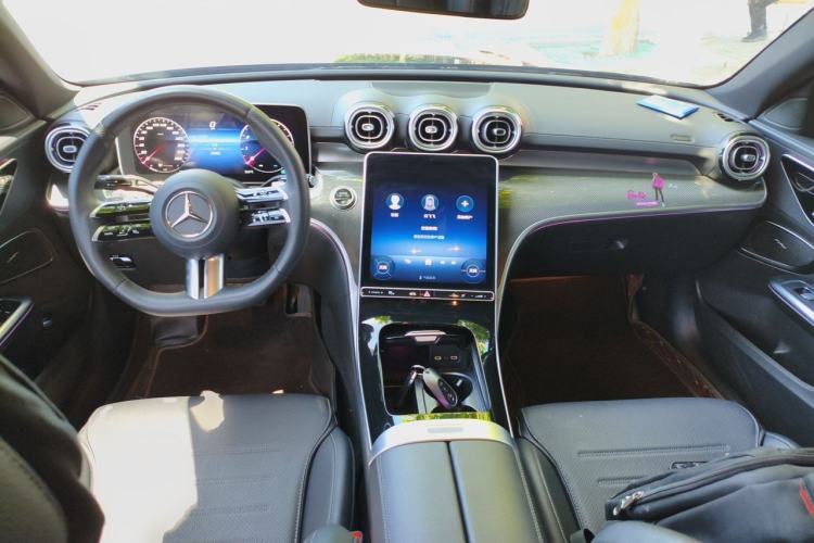 Used Mercedes-Benz C-Class 2023 Restyled C 260 L Sport Edition Center Console