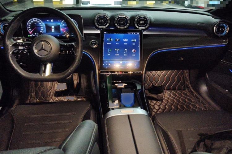 Used Mercedes-Benz C-Class 2023 C 260 L Sport Edition Center Console