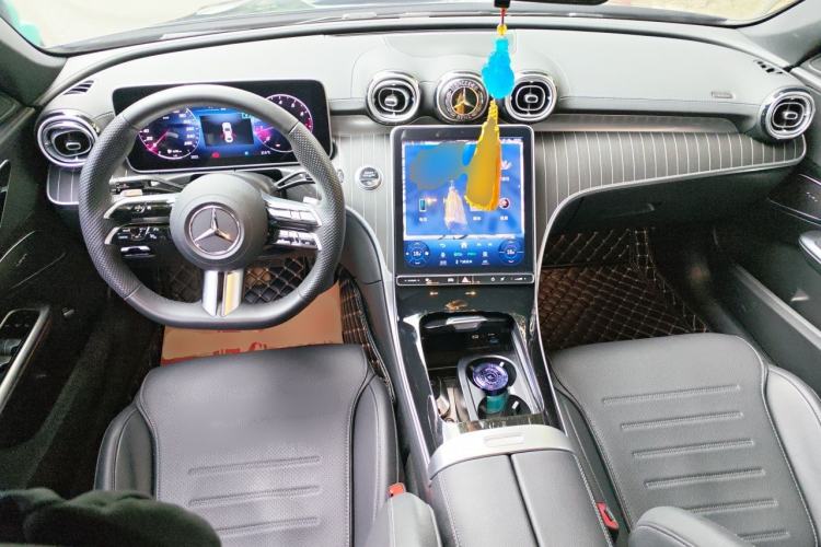 Used Mercedes-Benz C-Class 2023 Restyled C 260 L Sport Edition Center Console