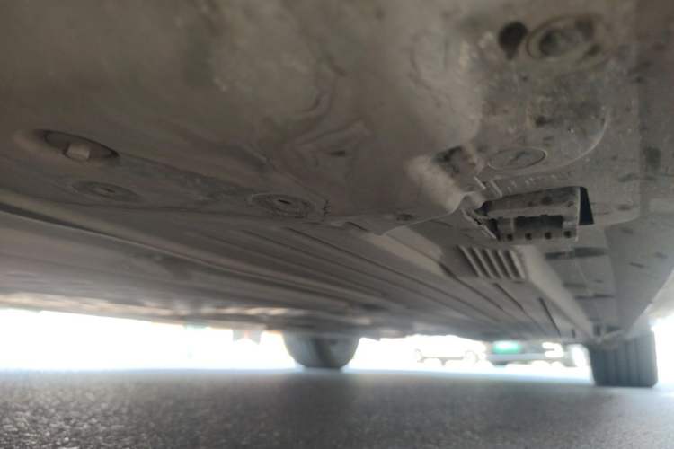 Used Mercedes-Benz C-Class 2023 C 260 L Sport Edition Chassis Front Left