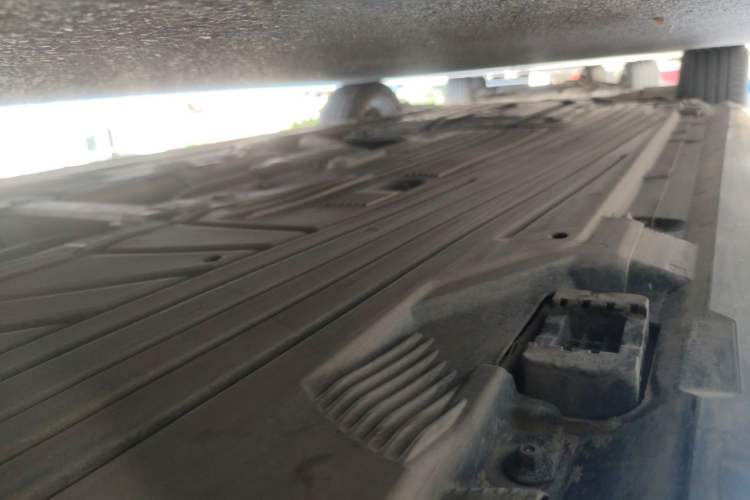 Used Mercedes-Benz C-Class 2023 C 260 L Sport Edition Chassis Rear Left