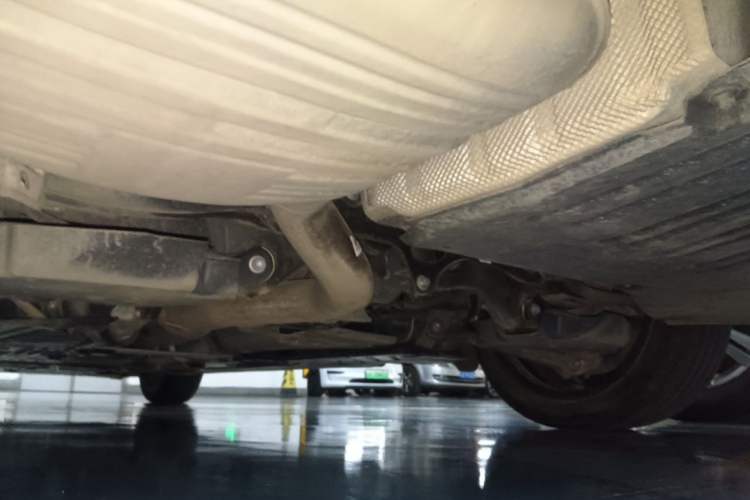 Used Mercedes-Benz C-Class 2023 C 260 L Chassis Rear Left