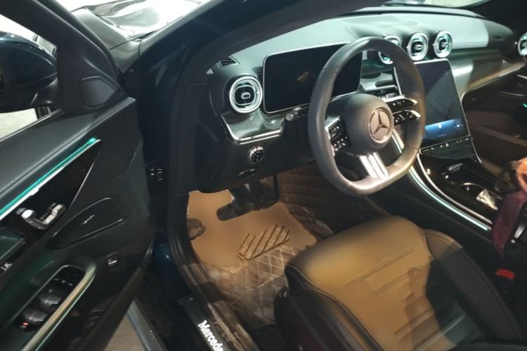 Used Mercedes-Benz C-Class 2023 Restyled C 260 L Sport Edition Driver Seat
