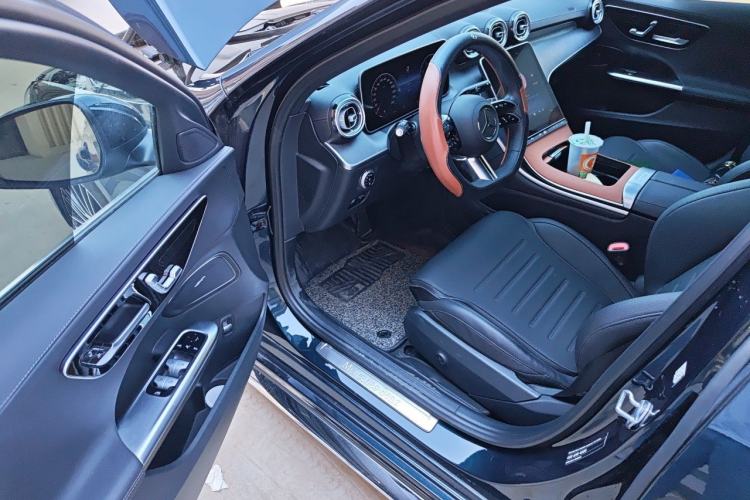 Used Mercedes-Benz C-Class 2023 Second Facelift C 260 L Sport Edition Driver Seat