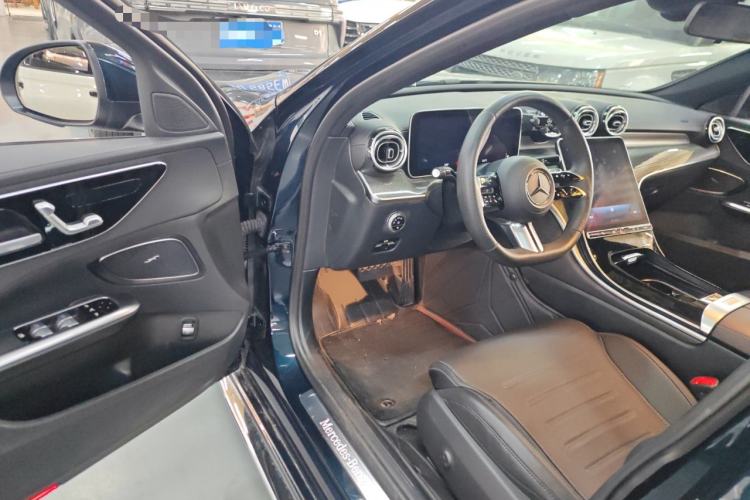 Used Mercedes-Benz C-Class 2023 Restyled C 260 L Sport Edition Driver Seat