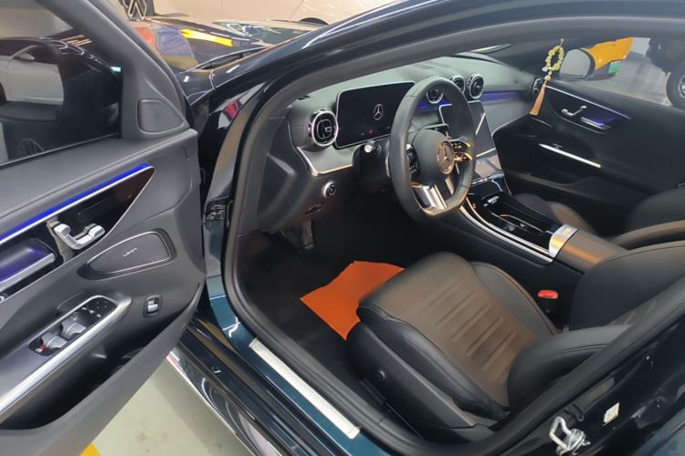 Used Mercedes-Benz C-Class 2023 C 200 L Sport Edition Driver Seat