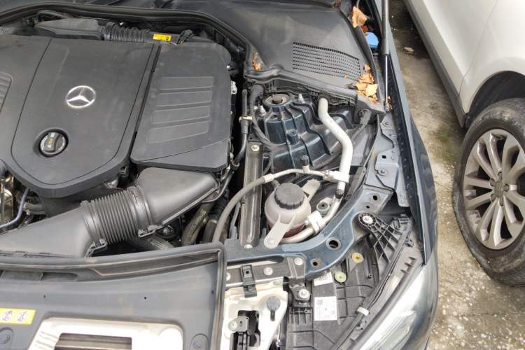 Used Mercedes-Benz C-Class 2023 C 260 L Sport Edition Engine Bay Left