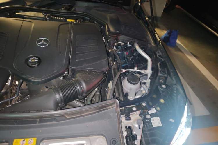 Used Mercedes-Benz C-Class 2023 Second Facelift C 260 L Engine Bay Left
