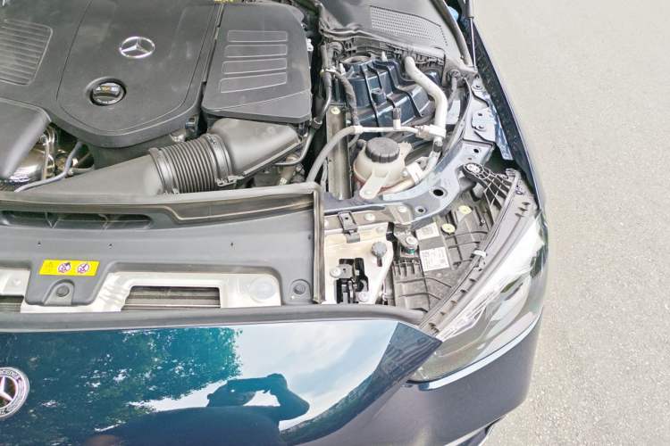 Used Mercedes-Benz C-Class 2023 Restyled C 260 L Sport Edition Engine Bay Left