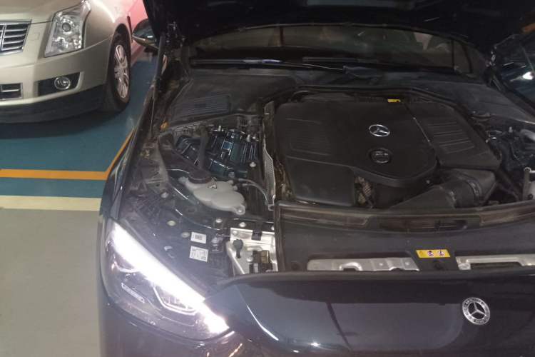 Used Mercedes-Benz C-Class 2023 C 260 L Engine Bay Right
